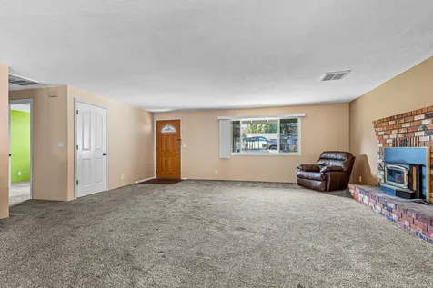 1679 Virginia Lane Grants Pass OR 97527