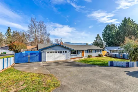 1679 Virginia Lane Grants Pass OR 97527