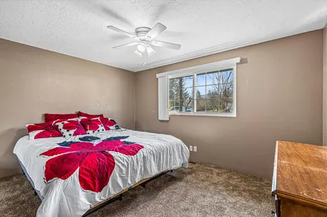 1679 Virginia Lane Grants Pass OR 97527