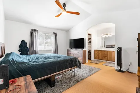 125 NW Antler Loop Redmond OR 97756