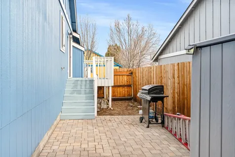 125 NW Antler Loop Redmond OR 97756