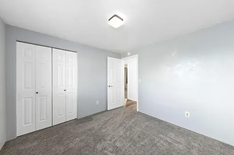 2760 Terrmont Street White City OR 97503