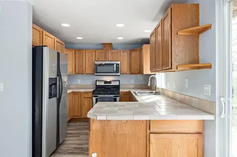 2760 Terrmont Street White City OR 97503