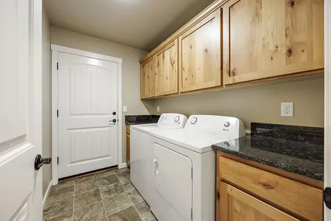 2771 Esther Lane Grants Pass OR 97527