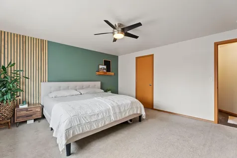 1040 SW Silver Lake Boulevard Bend OR 97702
