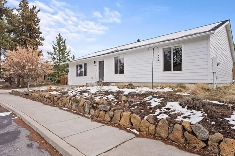 1040 SW Silver Lake Boulevard Bend OR 97702