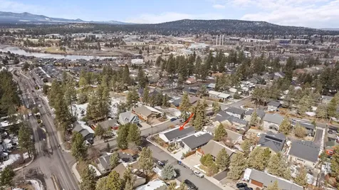 1040 SW Silver Lake Boulevard Bend OR 97702