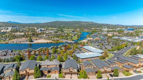 1040 SW Silver Lake Boulevard Bend OR 97702