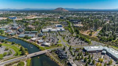 1040 SW Silver Lake Boulevard Bend OR 97702