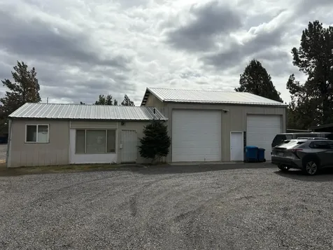 6174 S Highway 97 Redmond OR 97756