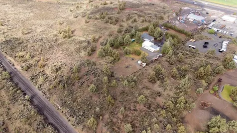 6174 S Highway 97 Redmond OR 97756