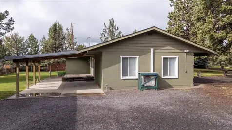 6174 S Highway 97 Redmond OR 97756