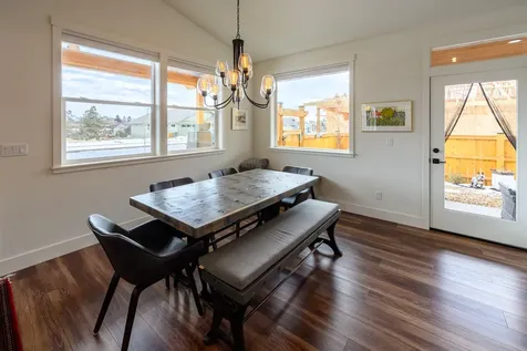 783 NW 13th Street Redmond OR 97756
