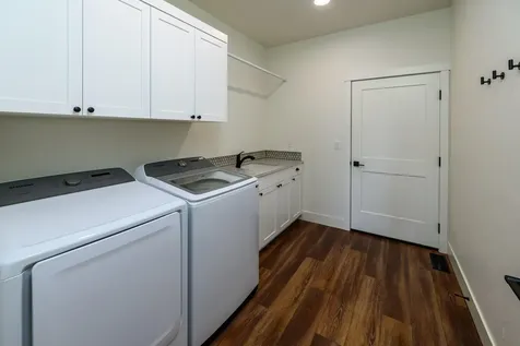 783 NW 13th Street Redmond OR 97756