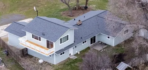 1043 NW Golf Course Drive Madras OR 97741