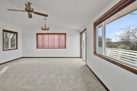 1043 NW Golf Course Drive Madras OR 97741