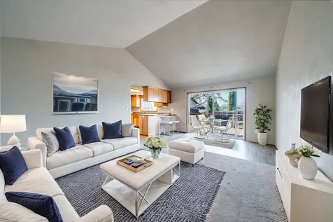 1821 Cascadia Circle Medford OR 97504