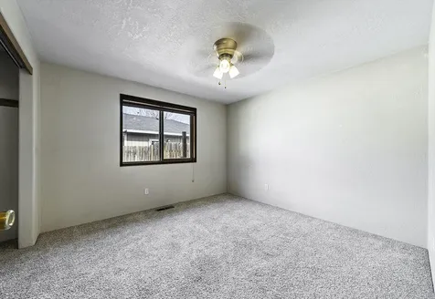 1821 Cascadia Circle Medford OR 97504