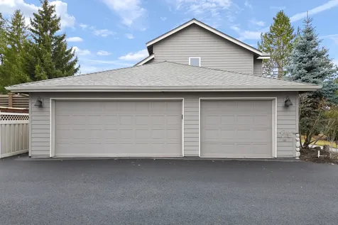 61584 Fargo Lane Bend OR 97702