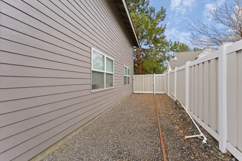 61584 Fargo Lane Bend OR 97702