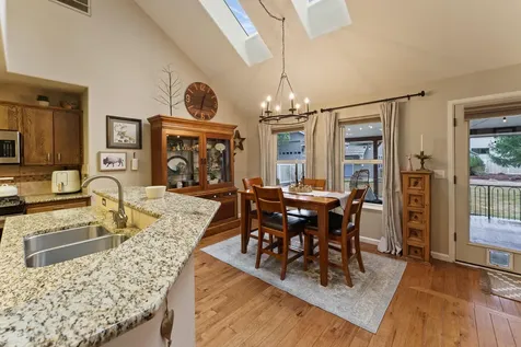 61584 Fargo Lane Bend OR 97702