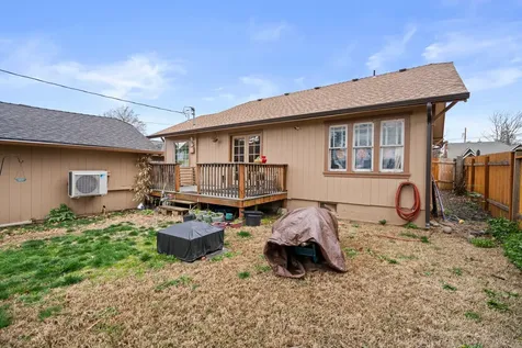 26 Kenwood Avenue Medford OR 97501