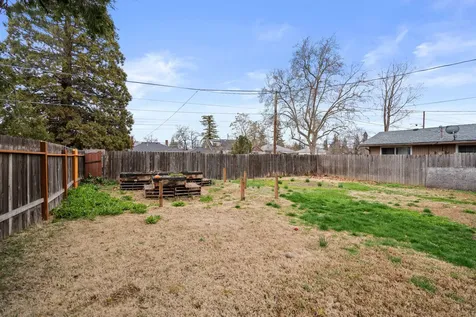26 Kenwood Avenue Medford OR 97501