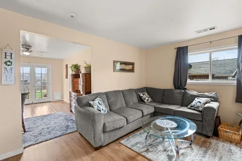 26 Kenwood Avenue Medford OR 97501