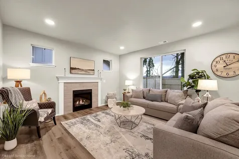 3358 NW 8th Street Redmond OR 97756