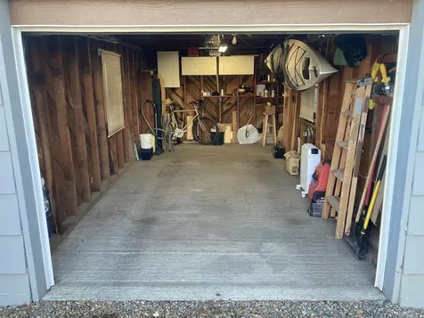 2131 Oak Avenue Klamath Falls OR 97601