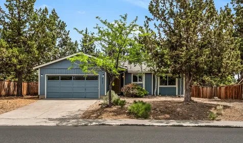 2131 NE Wells Acres Road Bend OR 97701