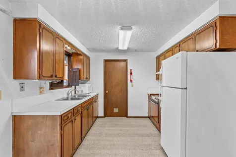 2120 Perri Place Medford OR 97504