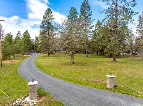 4515 Dick George Road Cave Junction OR 97523