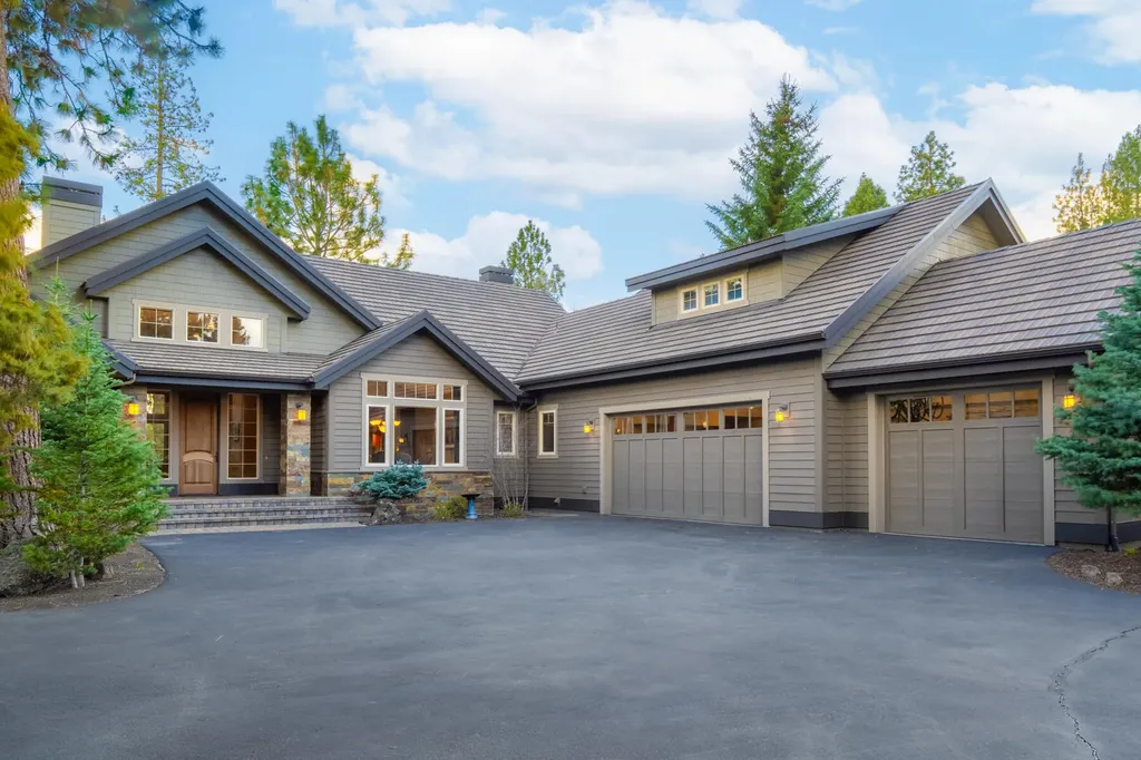 61505 Tam Mcarthur Loop Bend OR 97702