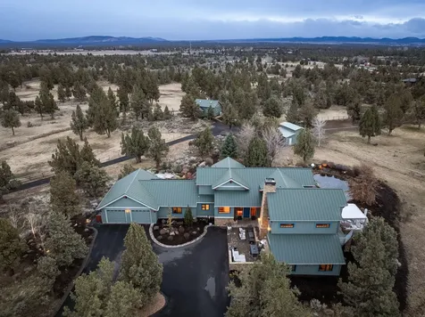 61845 Ten Barr Ranch Road Bend OR 97701