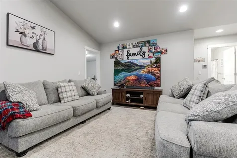 781 SW 1st Street Madras OR 97741