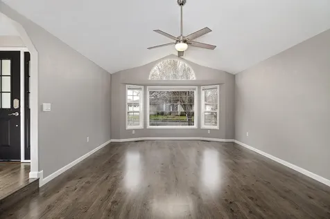 3063 Edgewood Drive Medford OR 97504
