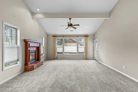 3871 Fieldbrook Avenue Medford OR 97504