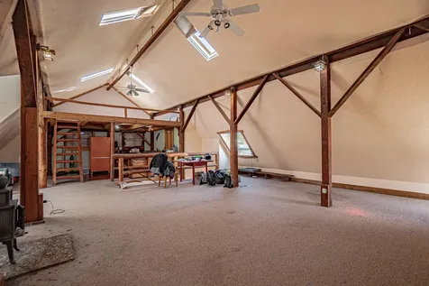 1828 Anderson Creek Road Talent OR 97540