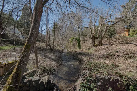 1828 Anderson Creek Road Talent OR 97540