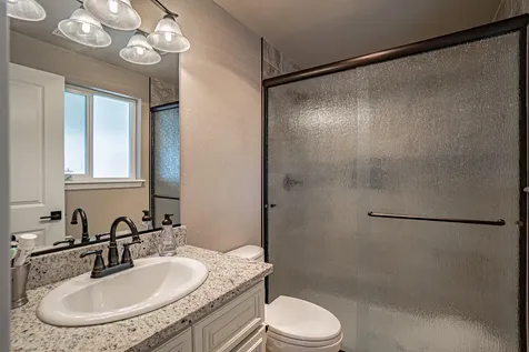 601 Benjamin Way Phoenix OR 97535
