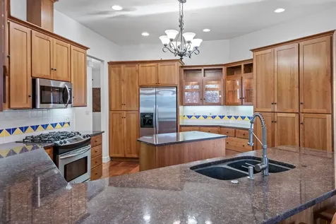 1010 NW Yosemite Drive Bend OR 97703