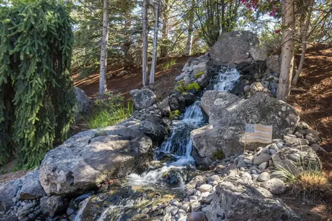 1010 NW Yosemite Drive Bend OR 97703