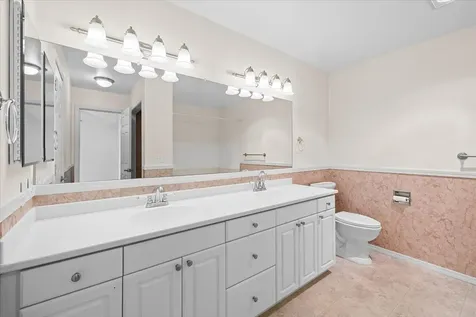 639 Golden Lane Medford OR 97504