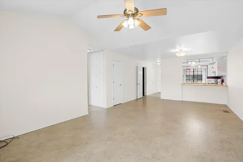 639 Golden Lane Medford OR 97504