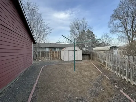 2351 SW Hall Court Redmond OR 97756
