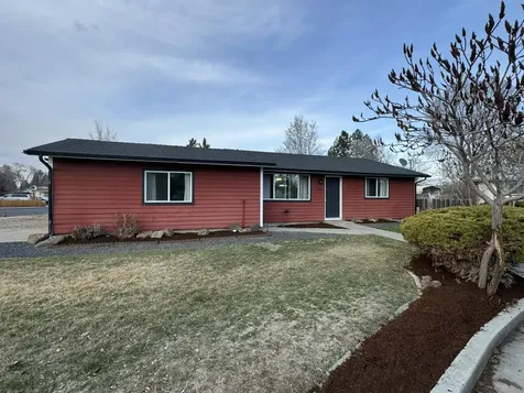 2351 SW Hall Court Redmond OR 97756