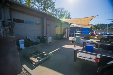 1113 SE Allenwood Drive Grants Pass OR 97527
