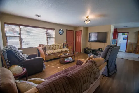 1113 SE Allenwood Drive Grants Pass OR 97527