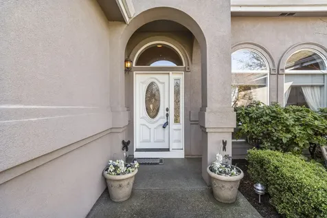 3378 Creek View Drive Medford OR 97504